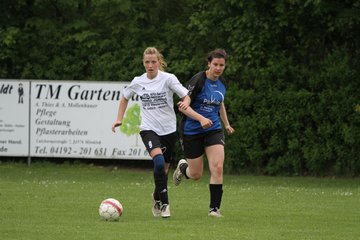 Bild 146 - Frauen am 13.5.12